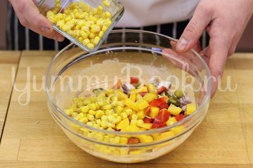Пикантный салат с курицей - шаг 4