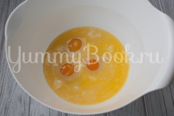 Пышные булочки в мультиварке - шаг 1