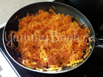 Картофельные зразы с куриным филе и морковью - шаг 3