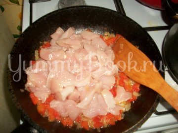 Макароны в сметанном соусе с сыром - шаг 6