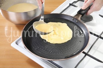 Блины с крем-сыром и шоколадом - шаг 3