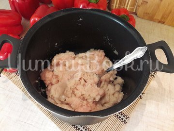 Запечённые фаршированные перцы - шаг 2