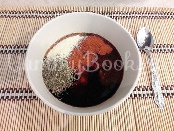 Запечённое куриное филе в томатно-соевом соусе - шаг 2