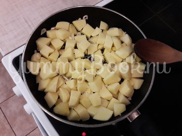 Картофель с соевым соусом и кунжутом - шаг 3