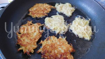 Драники с кабачком - шаг 6