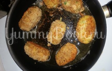 Картофельные бомбочки - шаг 10
