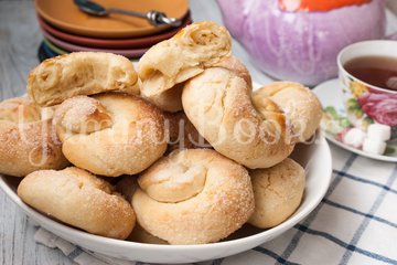 Сахарные булочки на кефире - шаг 11