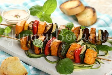 Вегетарианский шашлык из овощей - шаг 6