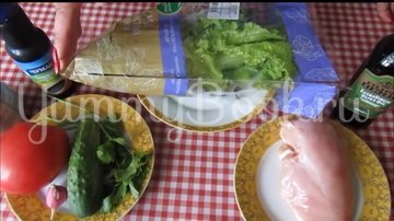 Легкий салат с овощами и курицей - шаг 1