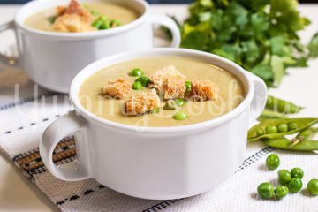 Суп-пюре с зелёным горошком и сыром - шаг 6