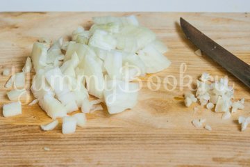 Кабачковый суп-пюре с яблоком - шаг 1