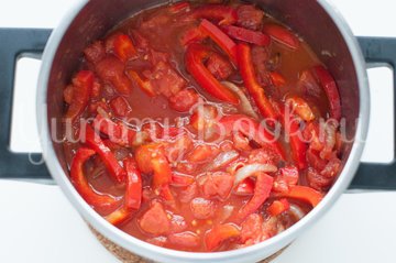 Свинина с помидорами и болгарским перцем - шаг 4