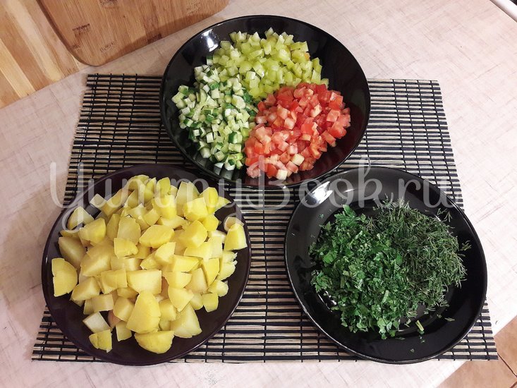 Картофельный салат со свежими овощами - шаг 2