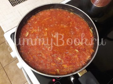 "Тройной" томатный суп с куриными фрикадельками - шаг 10