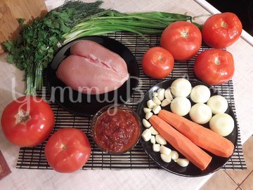 "Тройной" томатный суп с куриными фрикадельками - шаг 1
