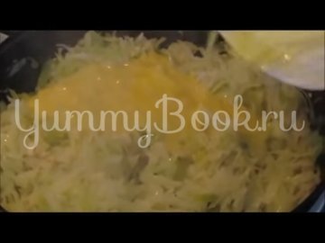 Запечённая капуста «Нежная» с яйцами и сыром - шаг 5