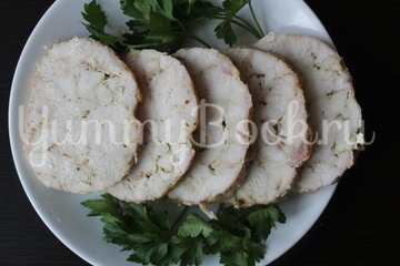 Рулет из курицы "Мраморный" - шаг 6