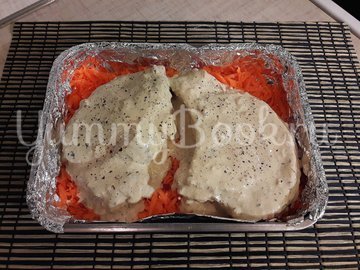 Корейка в сметанном маринаде с горчицей и чесноком - шаг 3