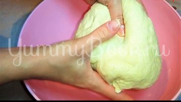 Открытый пирог с брокколи, курицей и сыром - шаг 2