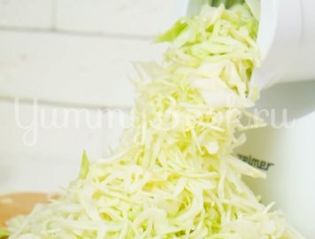 Быстрая маринованная капуста - шаг 1