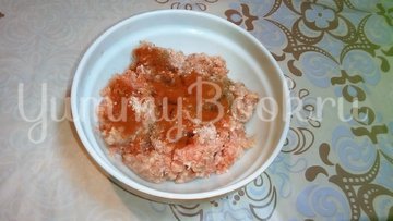 Рулеты из картофеля с мясом и сыром - шаг 2