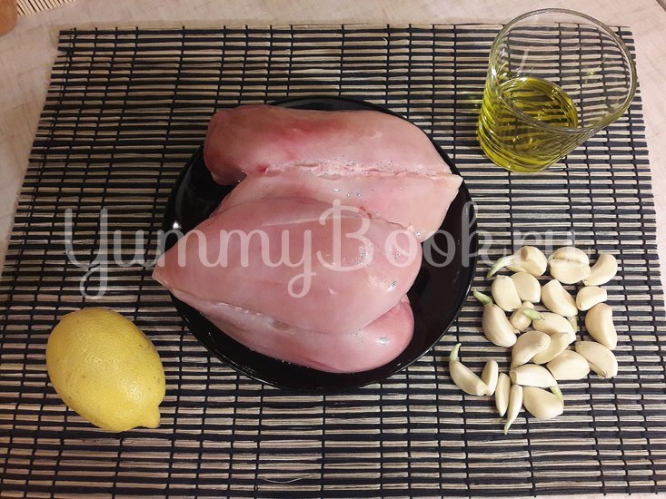 Куриная грудка в чесночно-лимонном маринаде - шаг 1