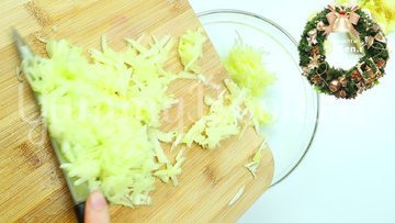 Омлет с овощами в электровафельнице - шаг 1