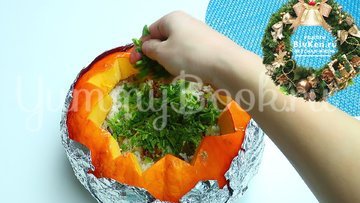 Рис с куриными бёдрами в тыкве - шаг 5
