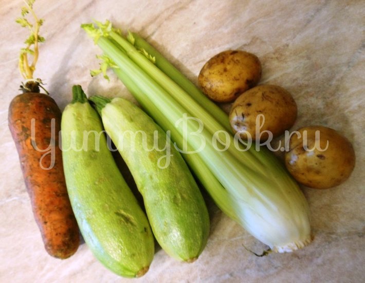 Куриные бёдра, запечённые с овощами в фольге - шаг 4