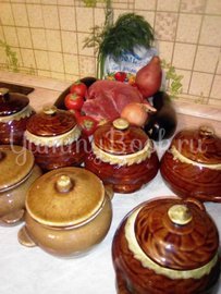 Свинина с овощами в горшочке - шаг 2