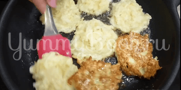 Оладьи с капустой - шаг 6