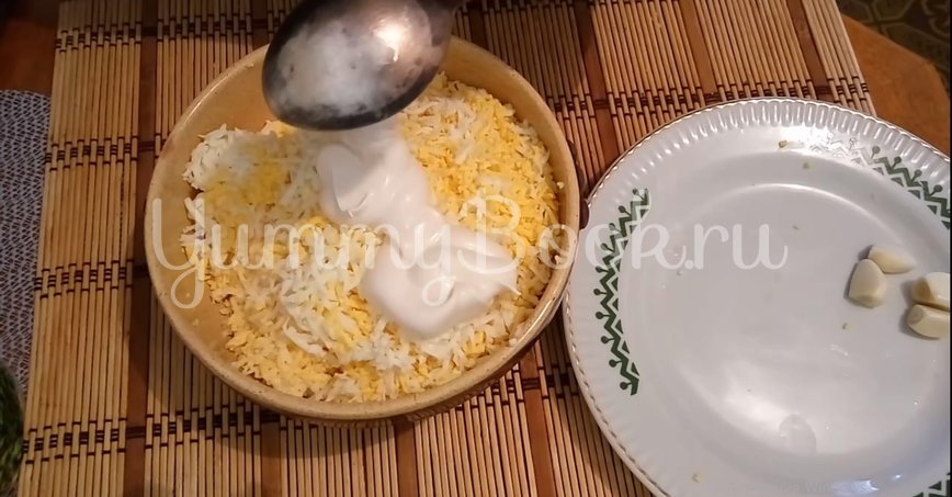 Закуска - намазка из сыра и яиц - шаг 3