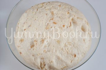 Дрожжевые картофельные булочки с луком - шаг 8