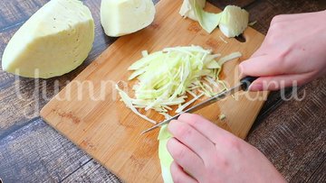 Тушеная капуста в рукаве - шаг 1