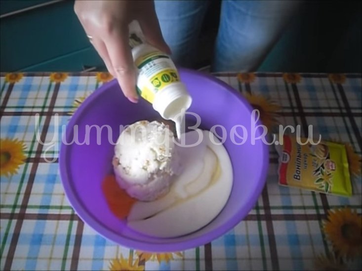 Банановая запеканка с йогуртом  - шаг 2