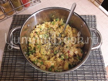 Запечённый фаршированный картофель с копчёной грудкой - шаг 9