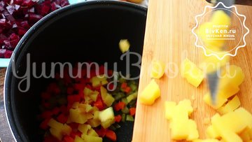 Винегрет с огурцом и горошком - шаг 3