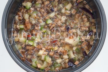 Рис с кабачками и баклажанами в мультиварке - шаг 4