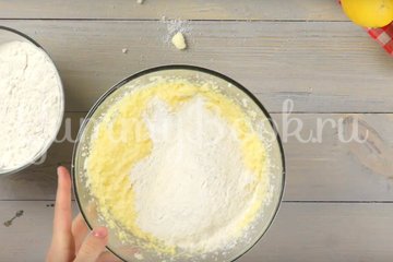 Ароматный лимонный кекс - шаг 2