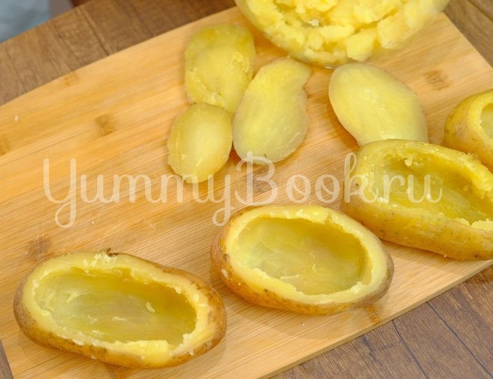 Фаршированный картофель, запеченный в духовке - шаг 5