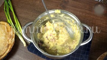 Ажурные блины с беконом и карошкой - шаг 8