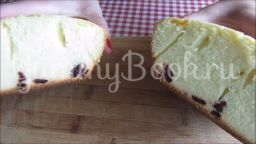 Нежный кекс с вишнёвыми цукатам на сгущённом молоке - шаг 5