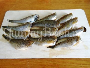 Ёрш тушёный с овощами в маринаде - шаг 2