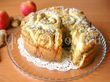 Пирог из «розочек» с начинкой - шаг 6
