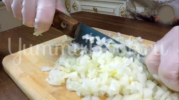 Рыбные котлеты из минтая в маринаде - шаг 4