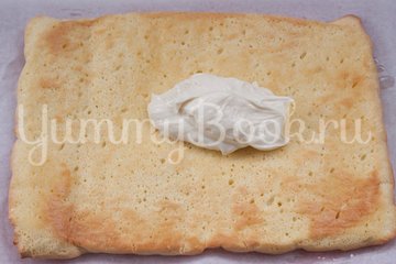 Бисквитный рулет с кремом Маскарпоне - шаг 12