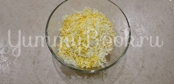 Горячие бутерброды с сыром и яйцом - шаг 2