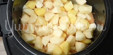 Жаркое в мультиварке с вкусной подливой - шаг 5