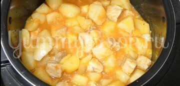 Жаркое в мультиварке с вкусной подливой - шаг 6