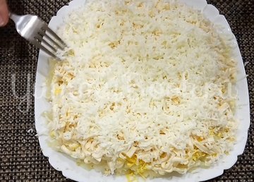 Салат «Нежность» с курицей - шаг 8